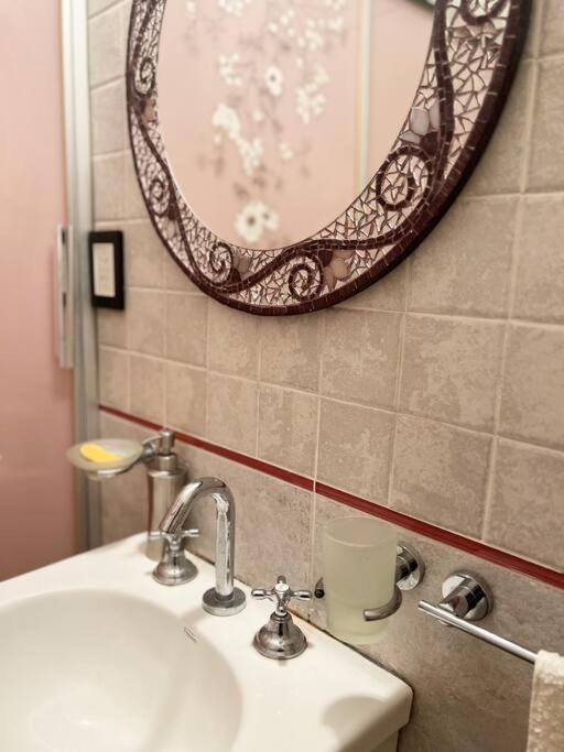 2 Rooms. Gran Balcon I Amplio Y Comodo Apartamento